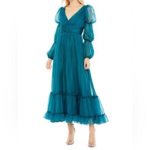 Mac Duggal chiffon dress, size 14, NWT maxi dress.